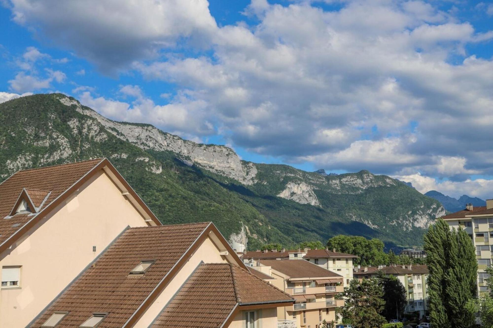 La Pause annécienne, appartement familial. Annecy Extérieur photo