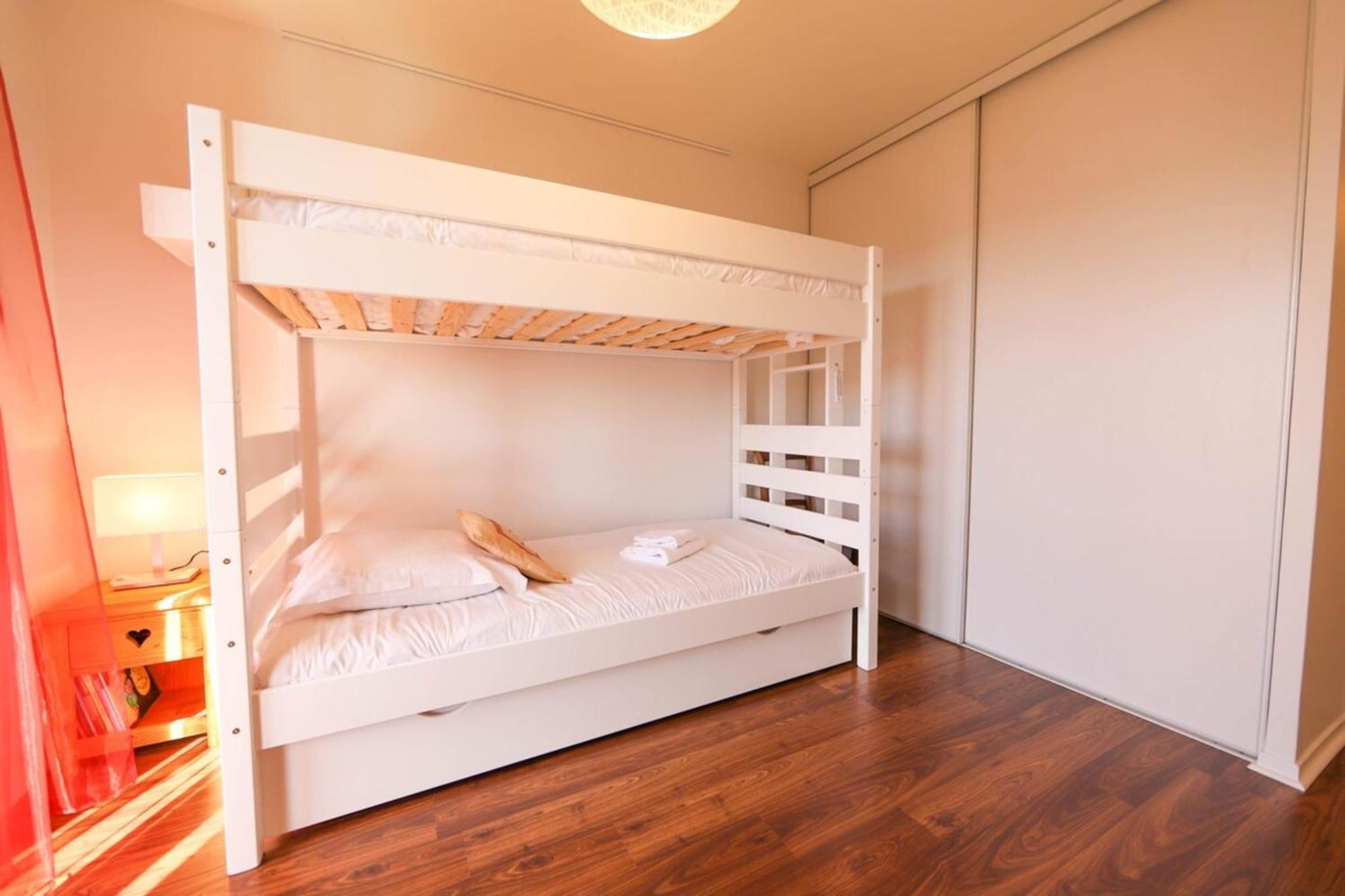 La Pause annécienne, appartement familial. Annecy Extérieur photo