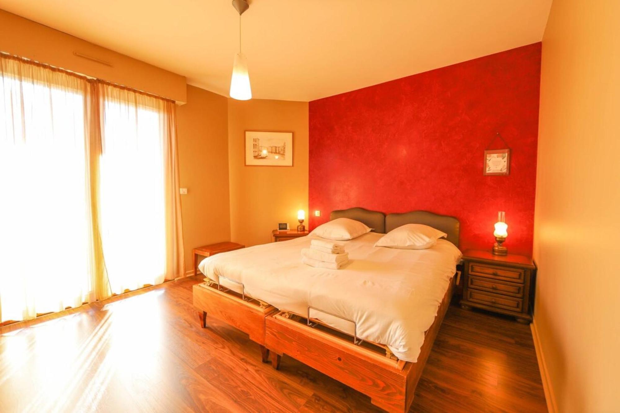 La Pause annécienne, appartement familial. Annecy Extérieur photo